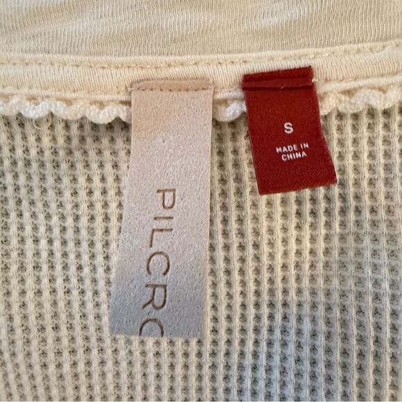 Pilcro Waffle Henley Top in Ivory - Picture 5 of 9